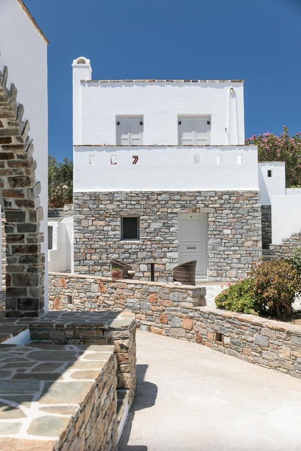 Ostria Inn Moutsouna Exterior photo
